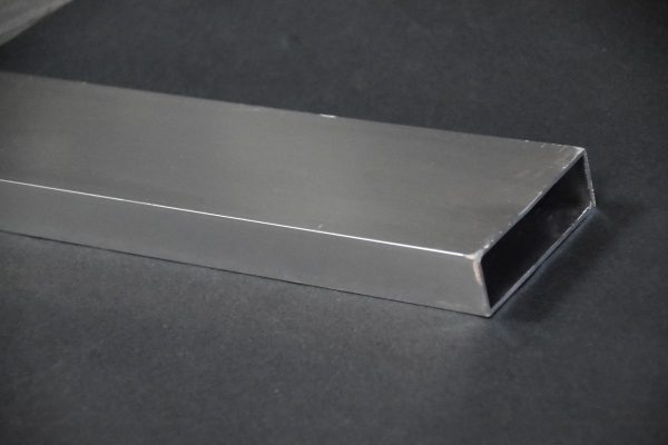 SHOWER POST 1 X 3 CHROME 7FT