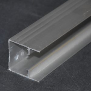 ALUMINUM SHOWER HEADER WHITE 21 FT