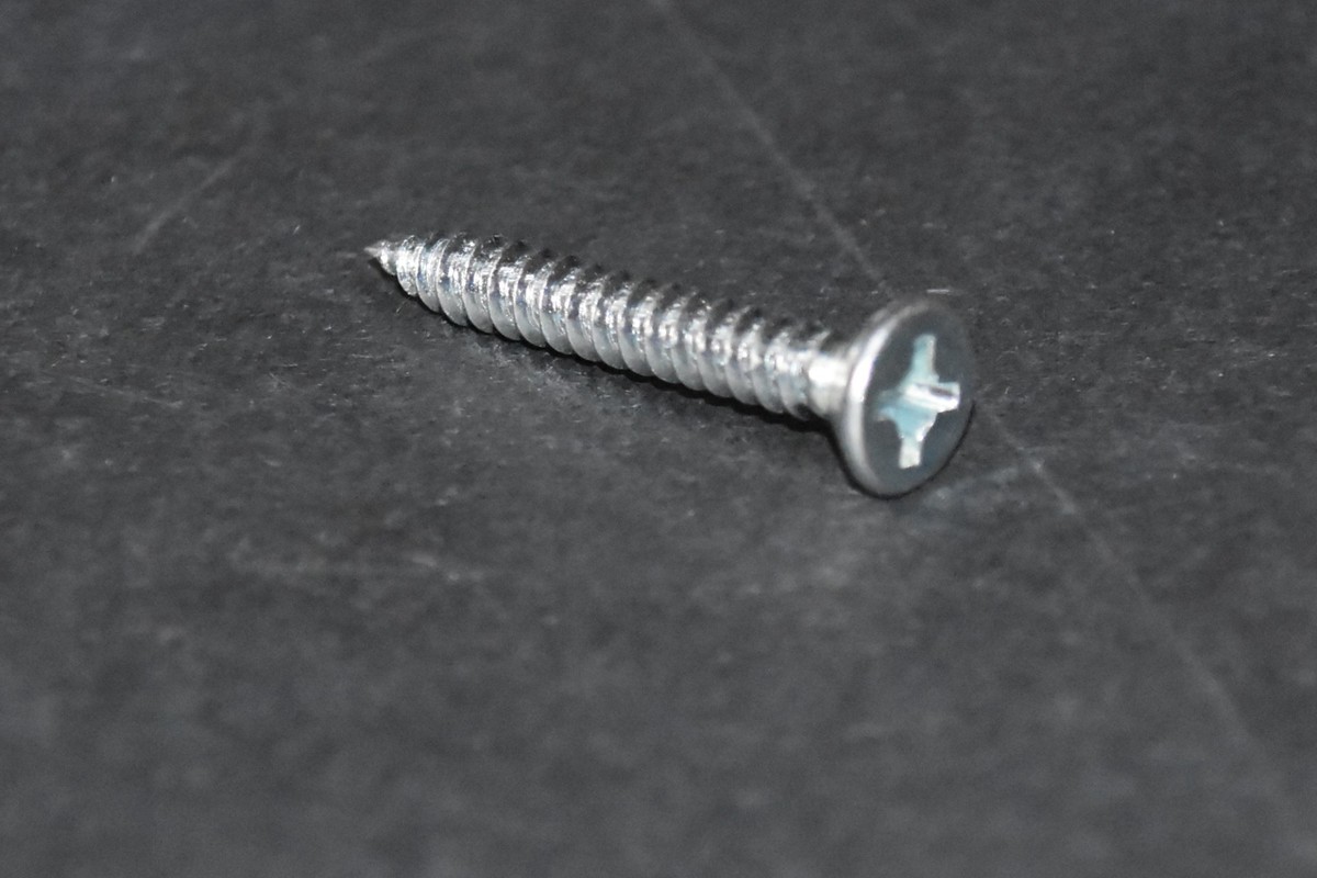 SCREW - 12 - Image 2