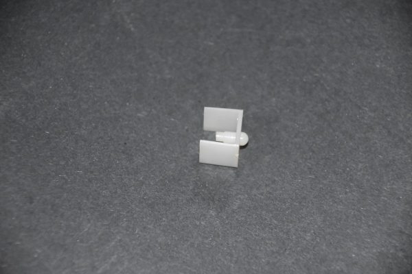 SHOWER BOTTOM RAIL GUIDE