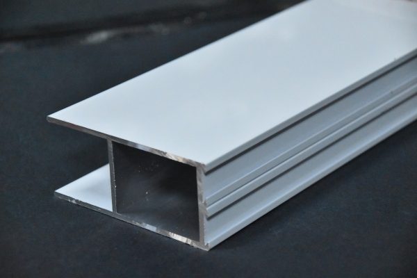 E/D BOTTOM RAIL ANODIZE(PER FT)