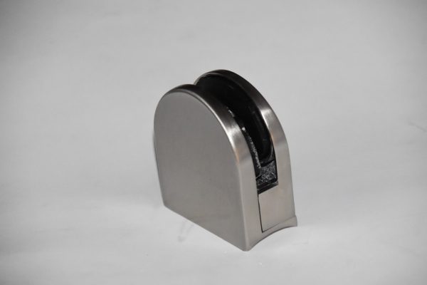 MESH  4' PER FT BLACK