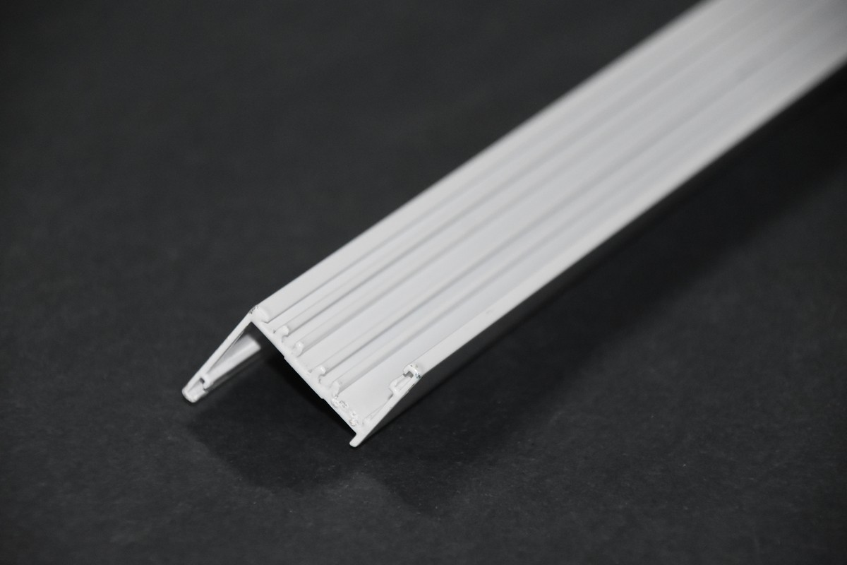 P/W VENT FRAME BRONZE 21FT