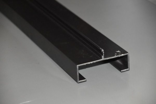 1 X 3  OPEN BACK SINGLE FIN WOOD GRAIN PINE 21FT