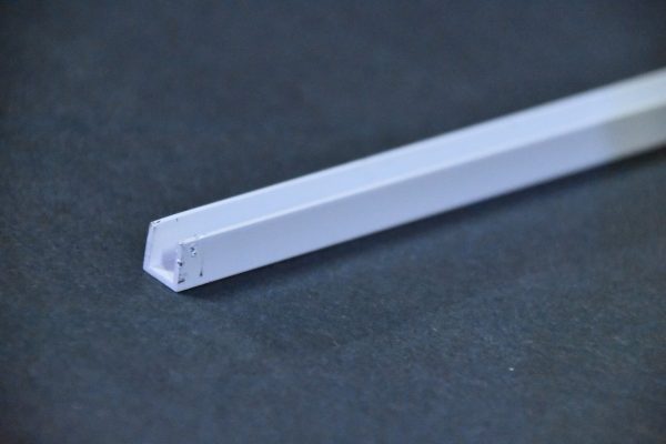 3/8 X 3/8 U CHANNEL ( BRONZE)  21FT